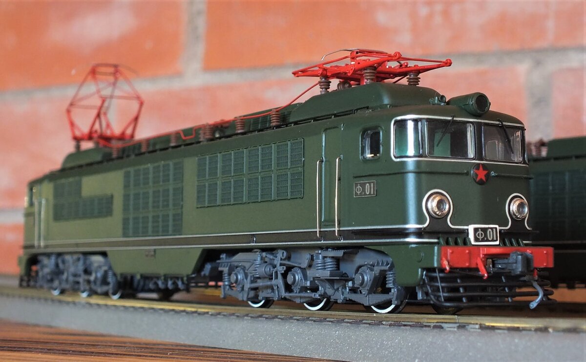 Модель электровоза Фп-01