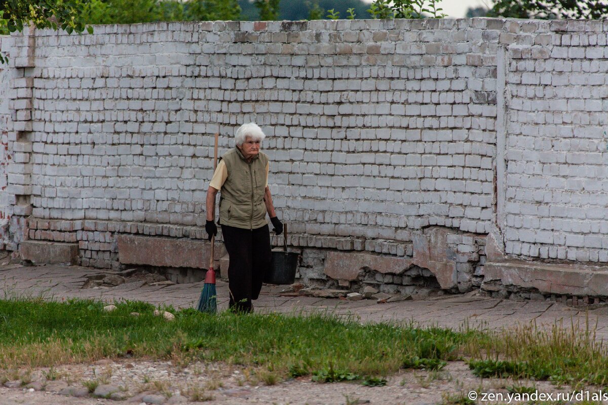 Уже не Россия, но еще не Европа. Настоящая жесть провинции, которую не показывают туристам