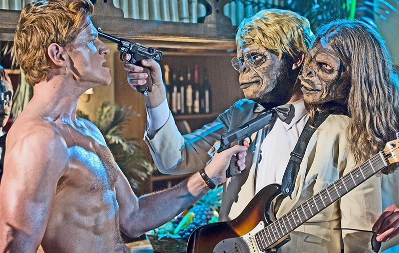 Кадр из сериала Опасная пятерка/Danger 5