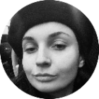 Не строит иллюзий