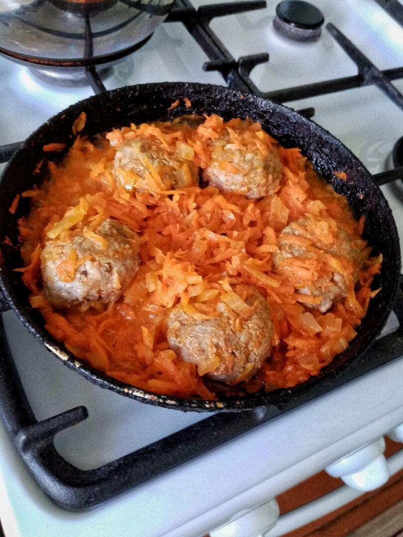 Морковь для печени можно употреблять с тефтелями. И вкусно, и полезно!