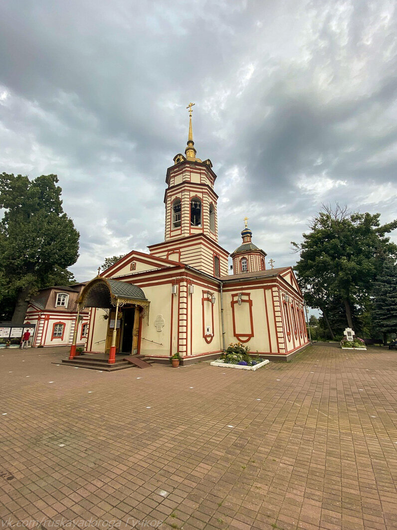 Алтуфьевская церковь во всей красе