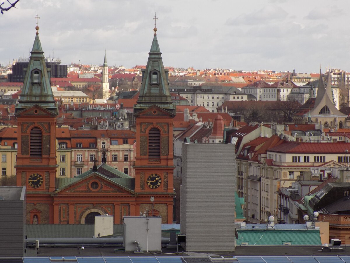 Башни костела св. Вацлава (фото из личного архива)