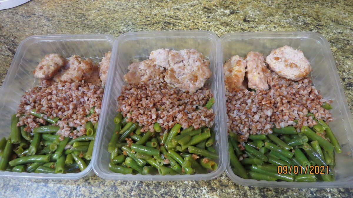 Контейнеры с обедом, на работу возьму.