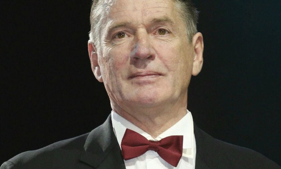 Александр Абдулов