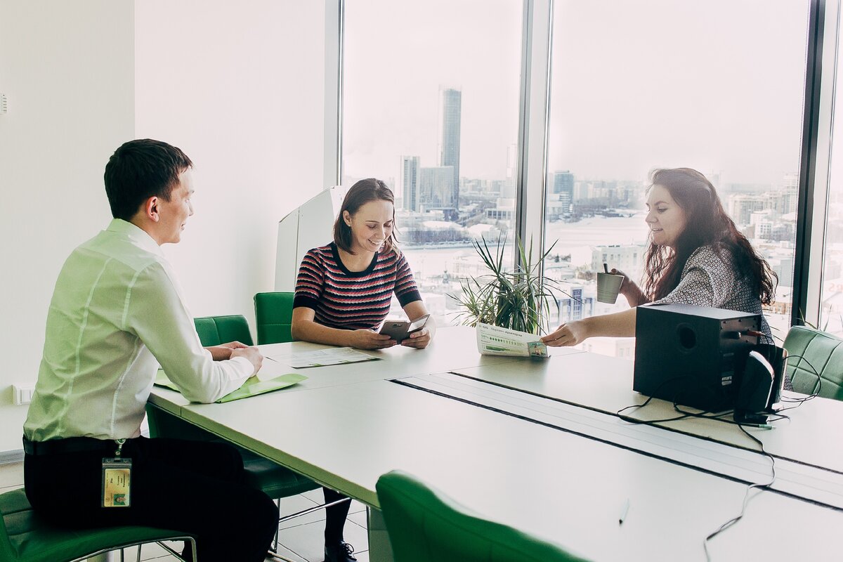 Не обязательно работать в офисе, что бы иметь доход от 20000 рублей. 