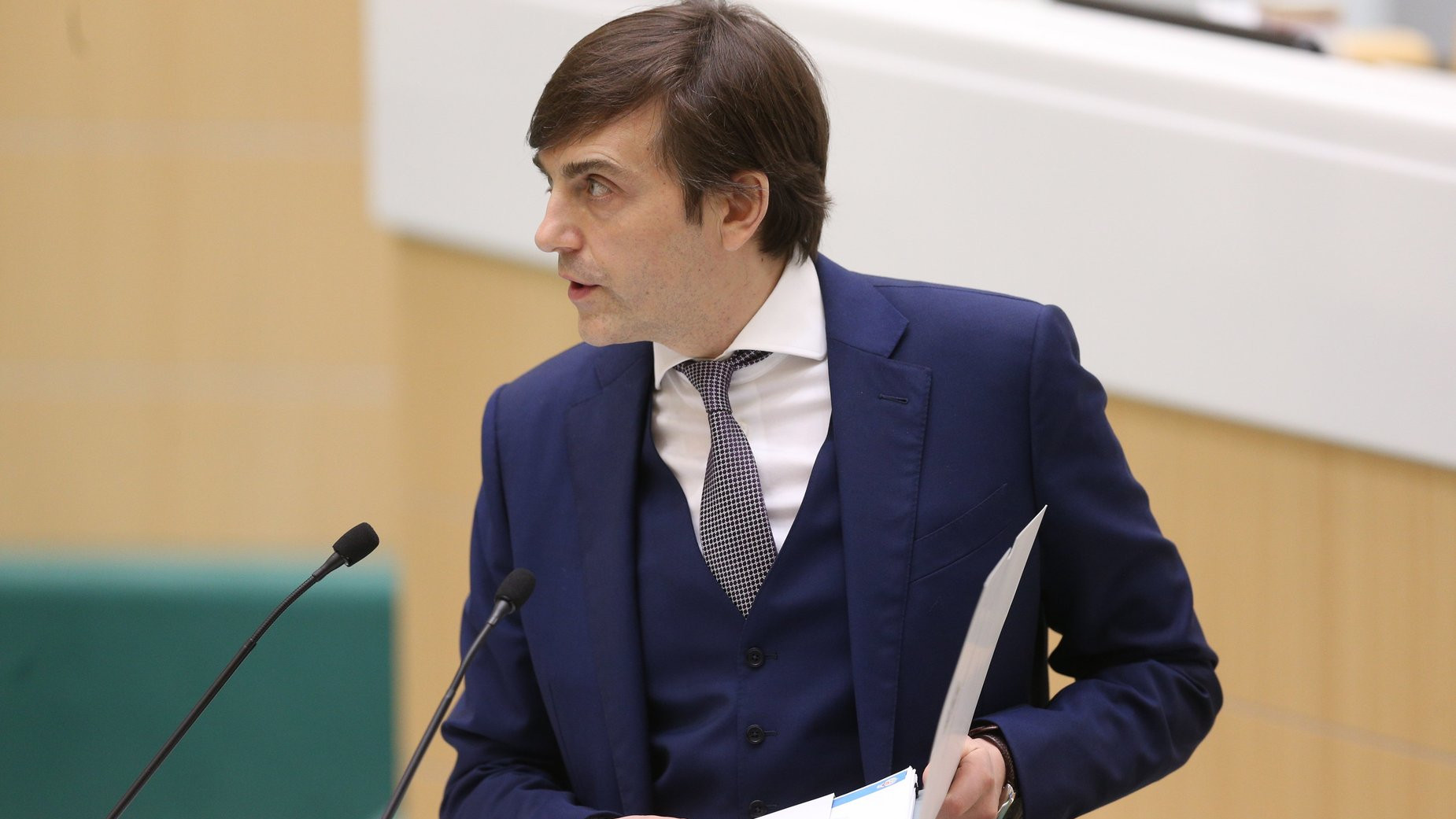 Критика Матвиенко министра просвещения Кравцова – первый шаг к возрождению среднего образования?0