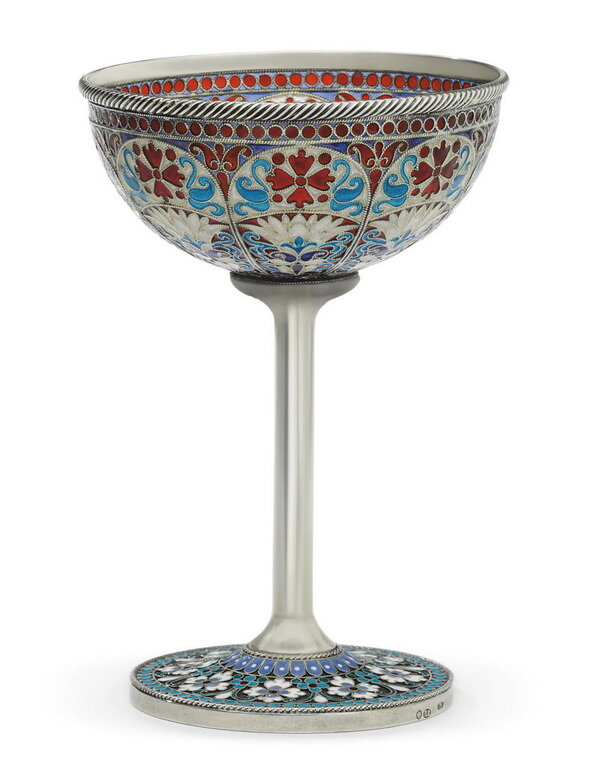 Серебряная чашка для щербета из витражной и перегородчатой эмали. П. Овчинников, Москва, 1896-1908 гг.