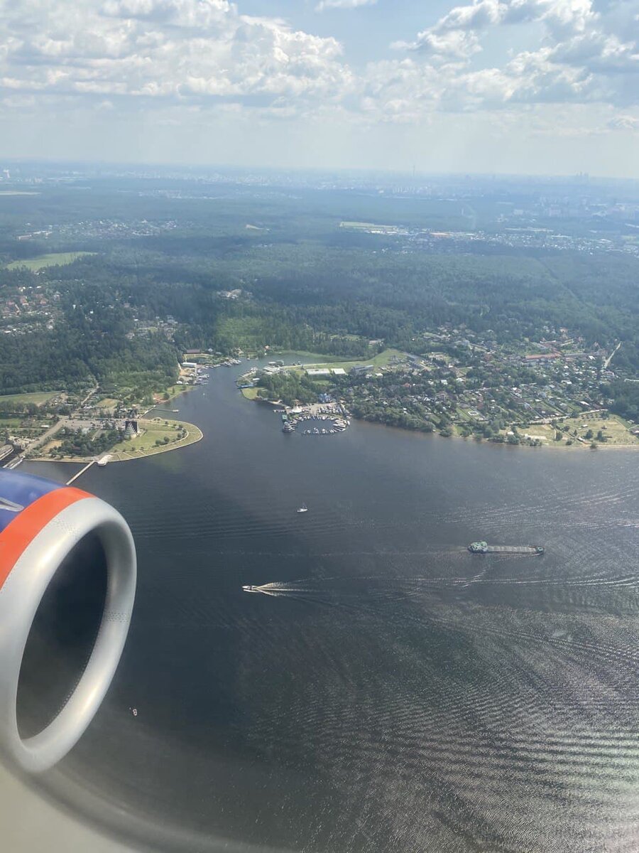 Москва из окна самолета