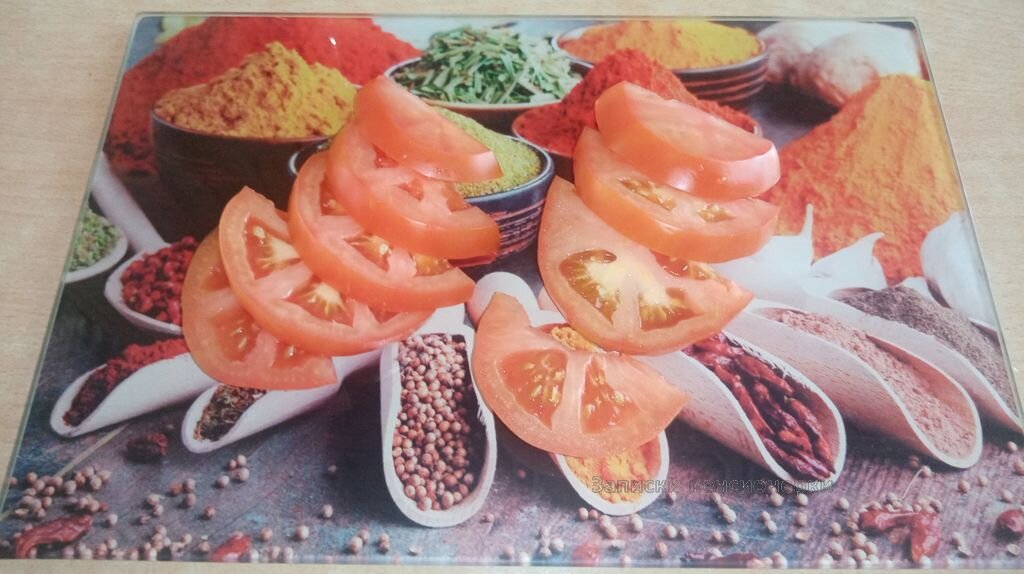 помидор порезать