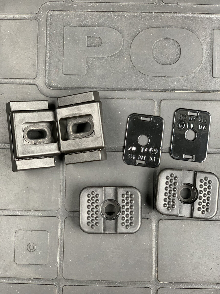 Набор запчастей, на следующем фото галереи номера деталей для заказа.