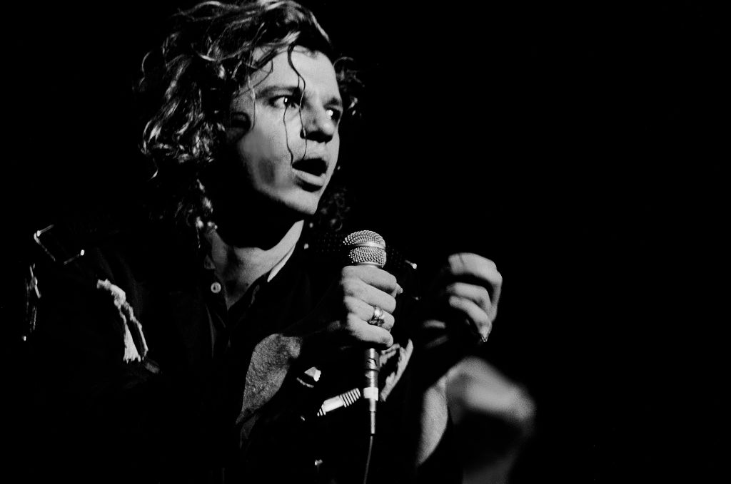 Вокалист любимый. Вокалист любимый