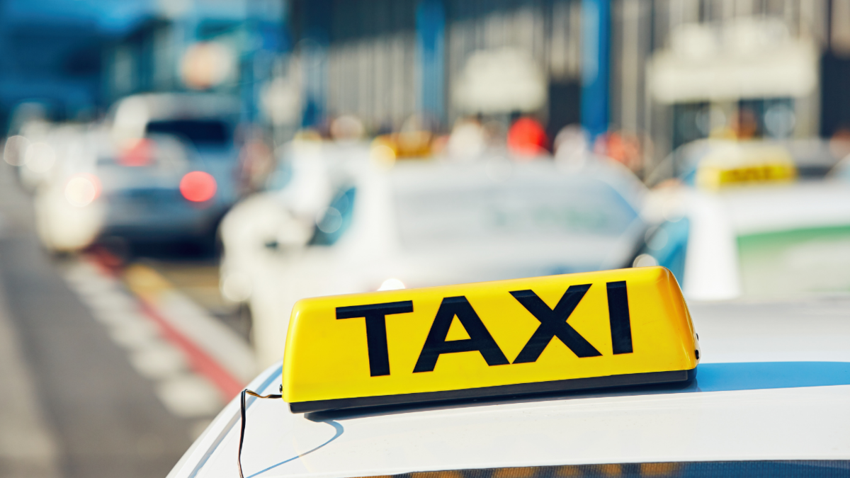 Иллюстрация подготовлена с использованием сервиса и подписки Canva Pro