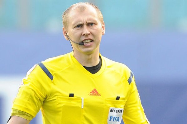 Сергей Иванов