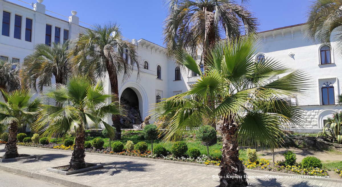 Без России набережная Сухума вряд ли бы выглядела так красиво. Фото - Кирилл Полиенко/Polienko: путешествуем вдвоем