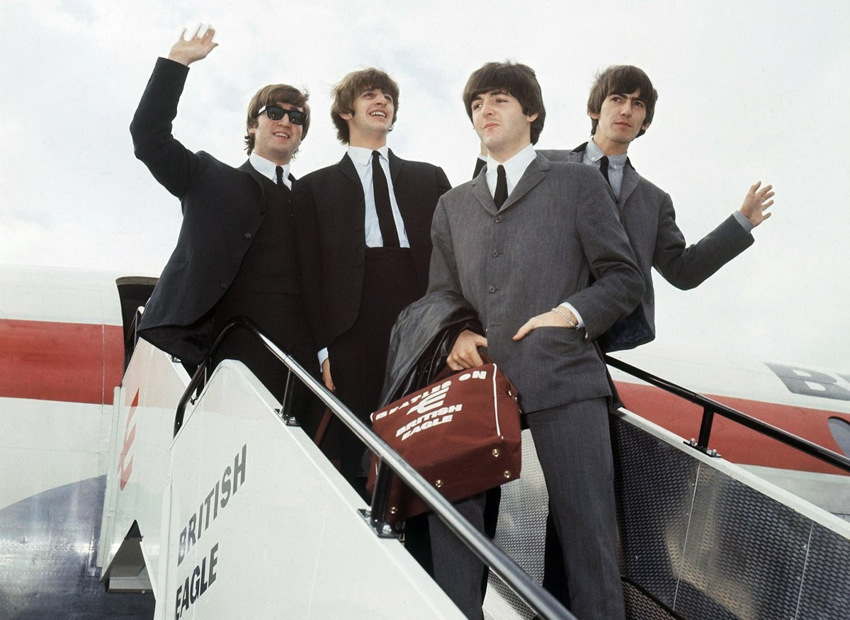 The Beatles с очередным гастрольным концертом 