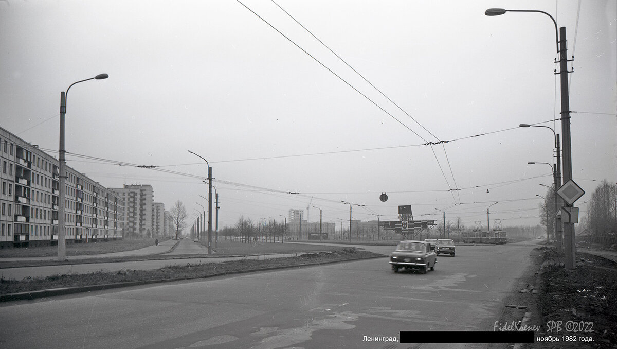 Ленинград 1982 год. Ленинград 1982. Автовокзал в Ленинграде 1982 фото. Производственная база дома мод Ленинград 1982. Фото чебуречных Ленинграда в 1982 год.