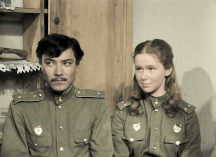 Кадр из фильма "В бой идут одни старики"