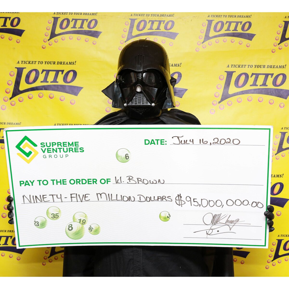 ист: Твиттер