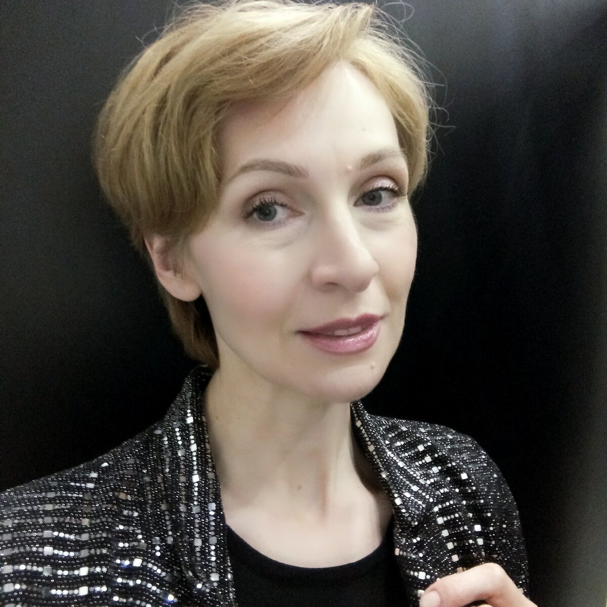 Спасибо за ваши лайки! И подписывайтесь на канал. 