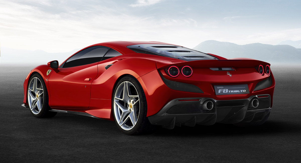 Фото с сайта https://autoreview.ru/news/superkar-ferrari-f8-tributo-evolyuciya-italii-prodolzhaetsya