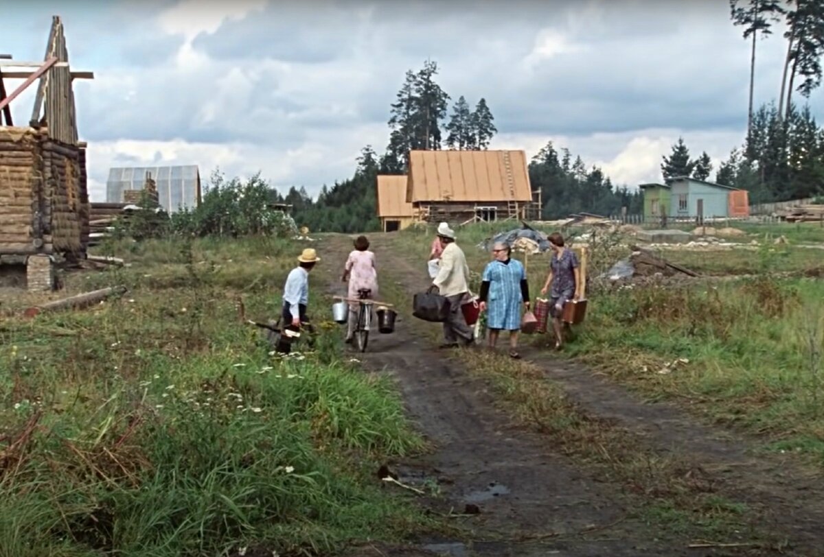 Конюхова в москва слезам не верит. Деревня 4 двора.