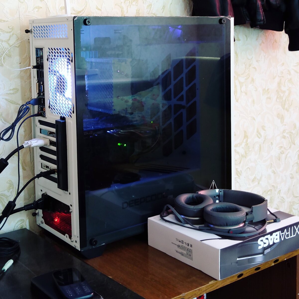 Sony MDR-XB950AP  Личное фото