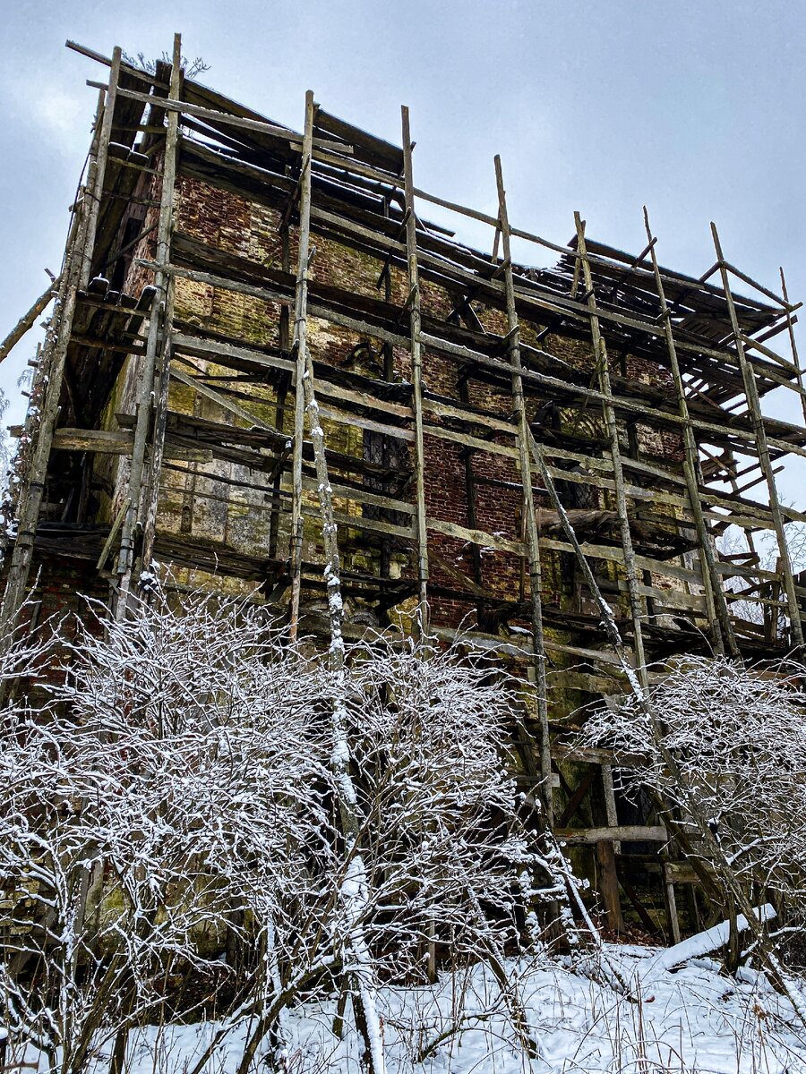 Церковь Параскевы Пятницы в д.Никифорово, Устюженский район (1757г.)