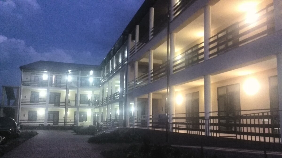 Дом на территории гостиничного комплекса "Майами-2" в Кучугурах