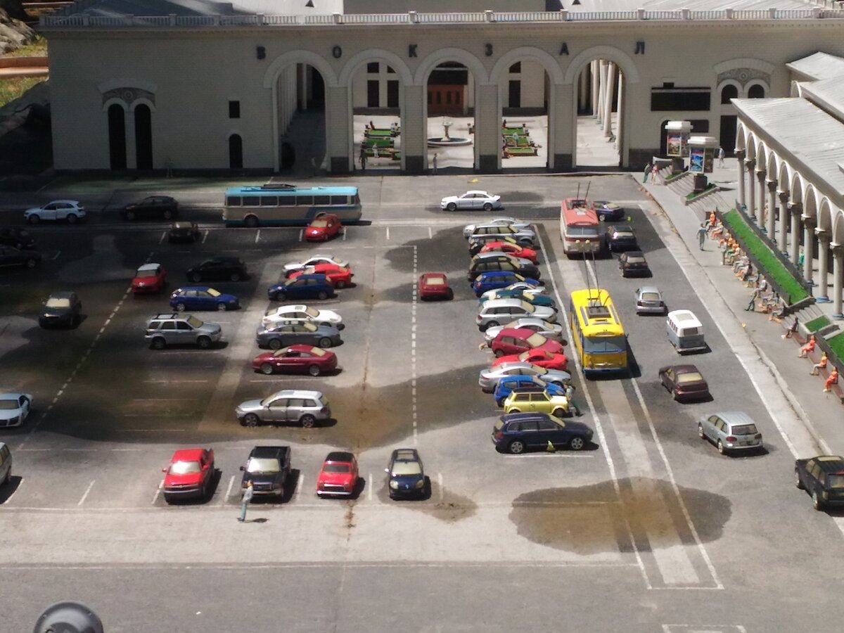 Симферопольский ж\д вокзал.