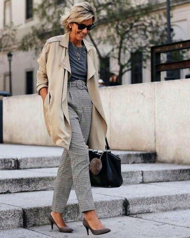 В гардеробе обязательно должна быть хотя бы одна базовая сумка