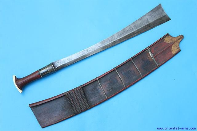 Если вы будете в Индии, и на вас будут надвигаться люди с этими штуками в руках - лучше бегите