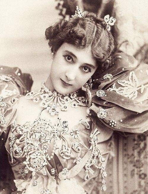 Каролина Отеро