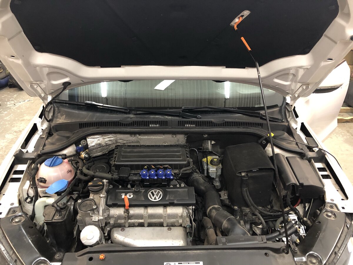 Подкапотное пространство с установленным ГБО