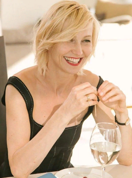 Источник: https://www.instagram.com/p/CKOSoWghbbC/