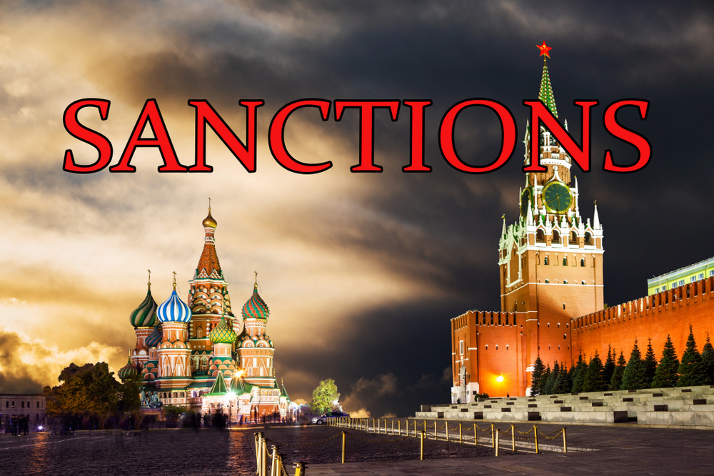 На улицы вчера вышли далеко не только и не столько школьники и студенты