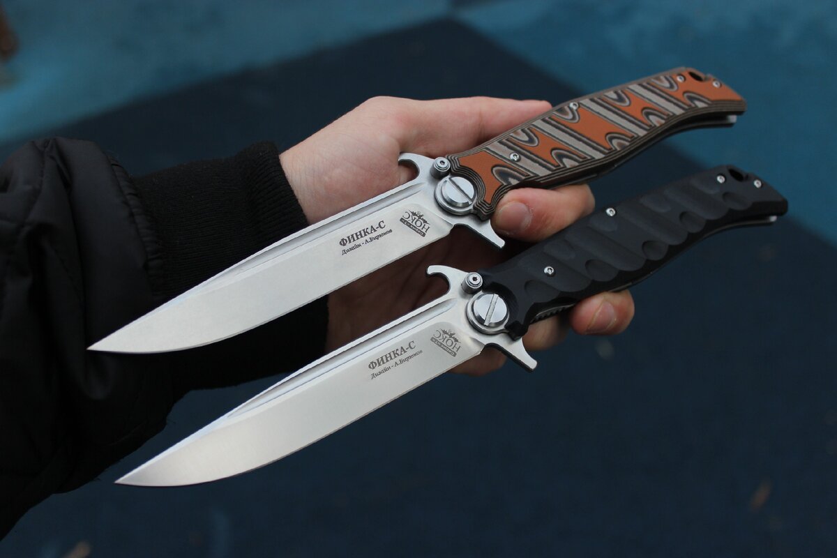 Oбщая длина - 264 мм Длина клинка - 125 мм. Длина рукоятки - 139 мм .Толщина клинка - 3,5 мм .Ширина клинка – 23,5 мм. Сталь - D2. Листаем слайlы ---->