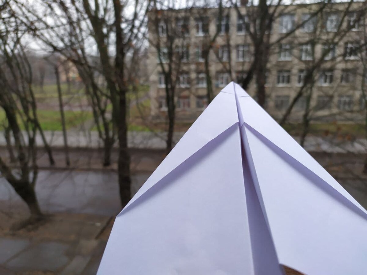 Бумажный самолетик – любимая игрушка всех советских мальчишек!