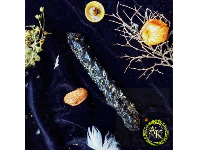 Свеча с ритуалом снятия защиты