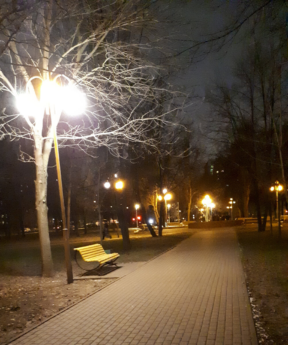 Ночь, улица, фонарь ... 