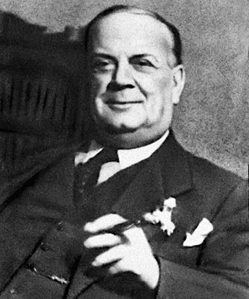 (фото взято из интернета, Guccio Gucci)