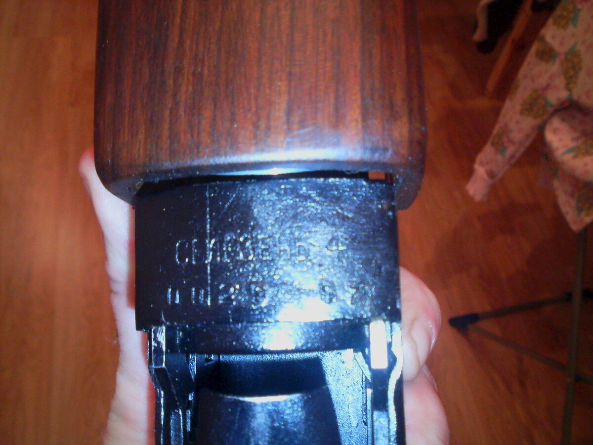 Чувствуется масштабность коробки -  берешь в руки маешь вещь