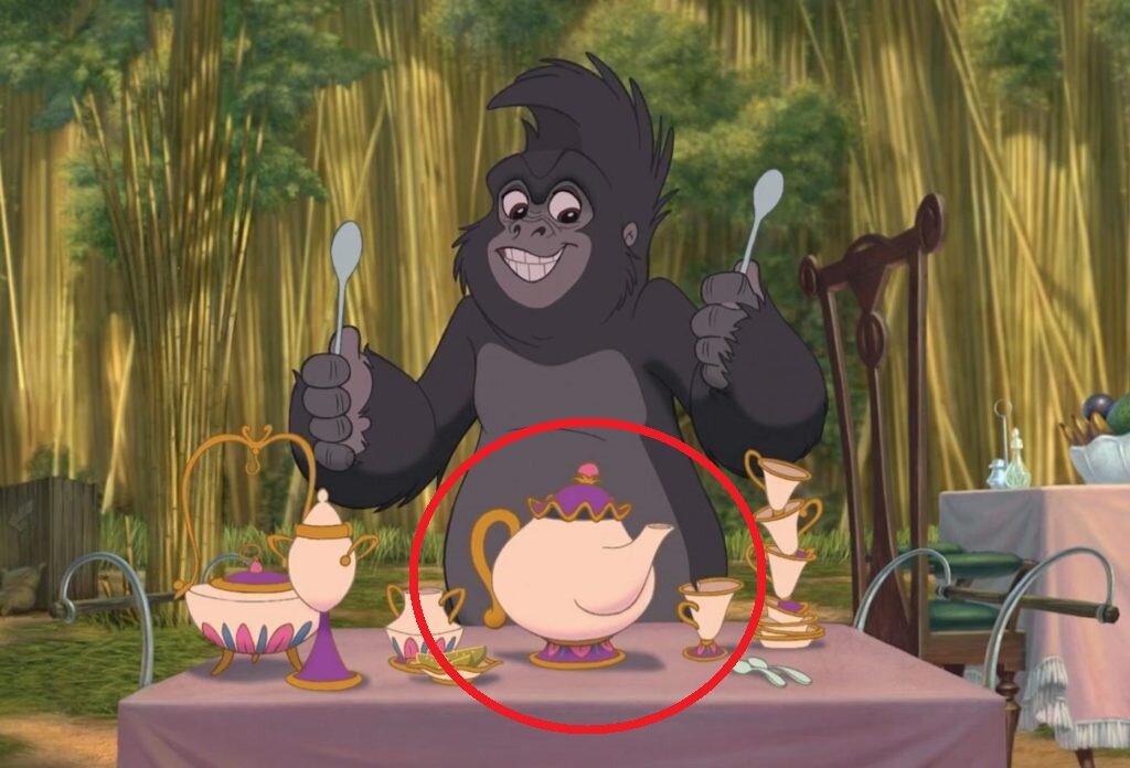 Чайный сервиз, который похож как две капли воды на набор из «Красавицы и Чудовища»