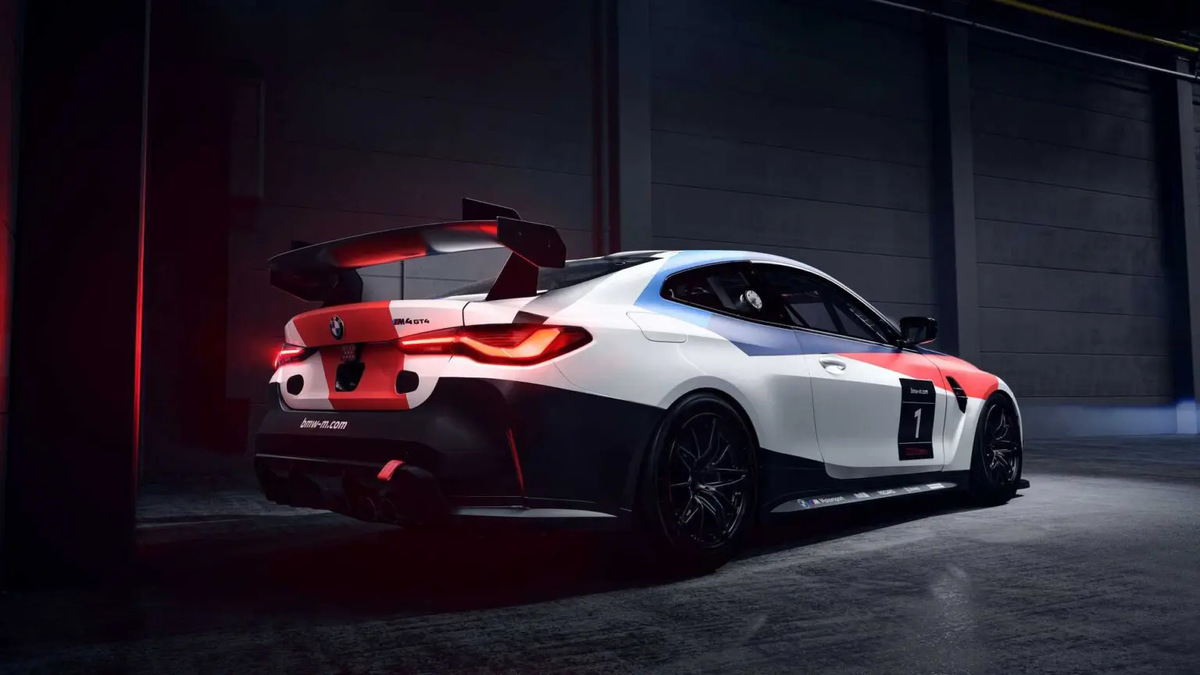 BMW M4 GT4 2023