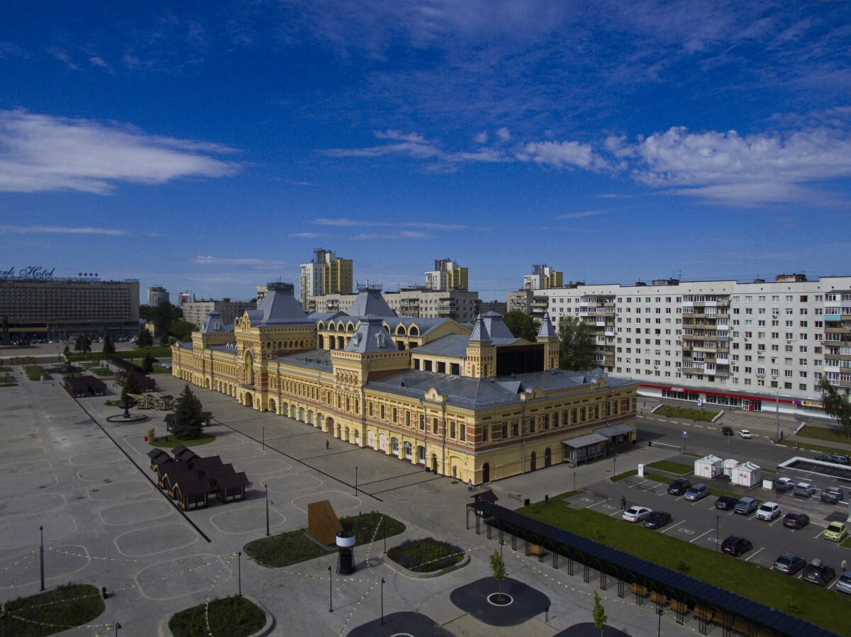    После реставрации в пространствах ярмарки будет размещаться новая выставочная зона, посвященная истории ярмарки в столице Приволжья, а также ресторан и магазины как в ГУМе Арина Полтанова