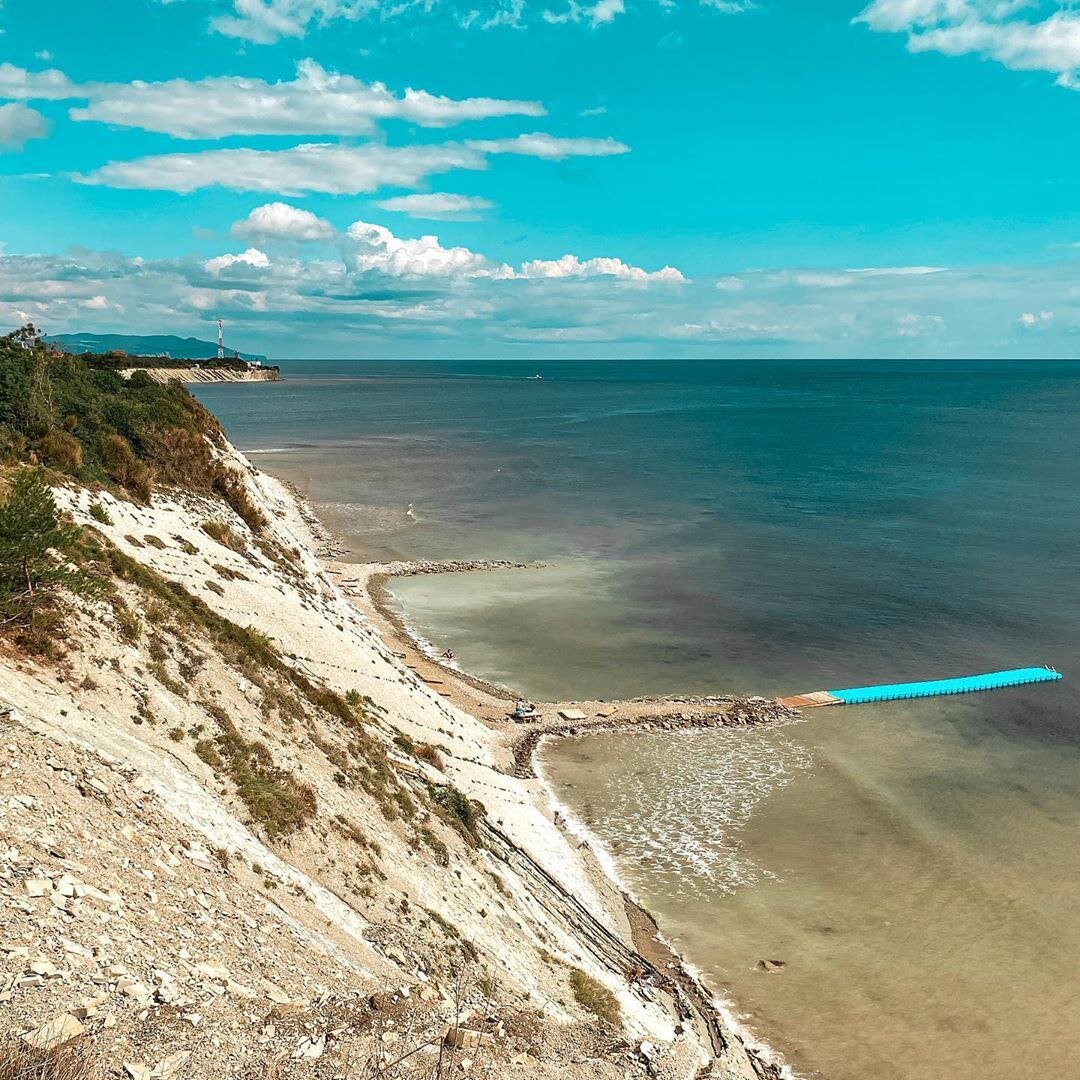 Голубая бухта (Геленджик)