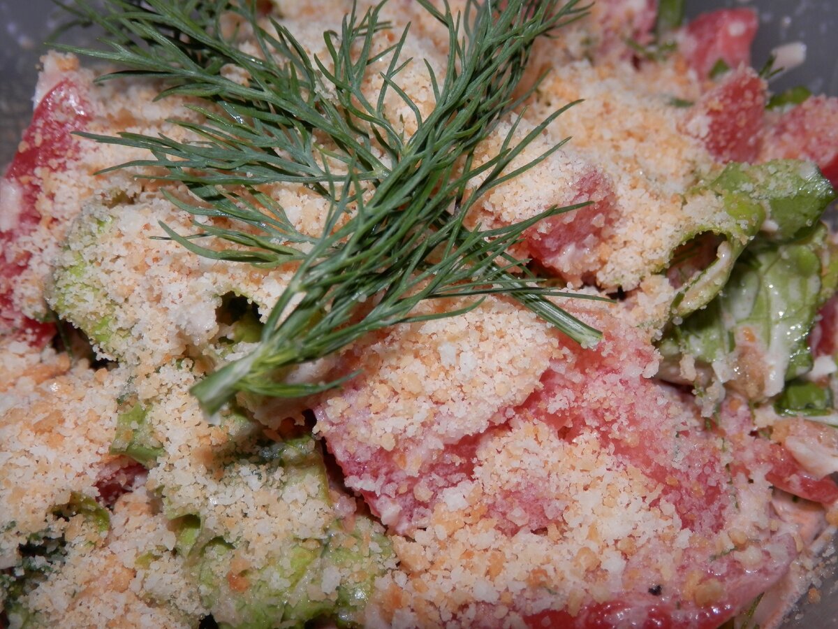 Салат из помидоров