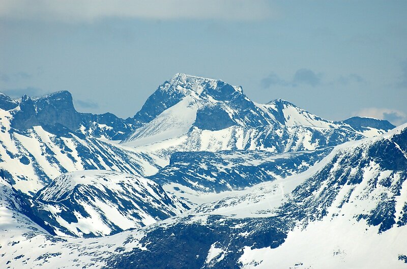 Самая высокая точка скандинавских гор. Пик Галлхепигген. Гора Галлхёпигген. Норвегия Галлхепигген. Галлхёпигген высота.