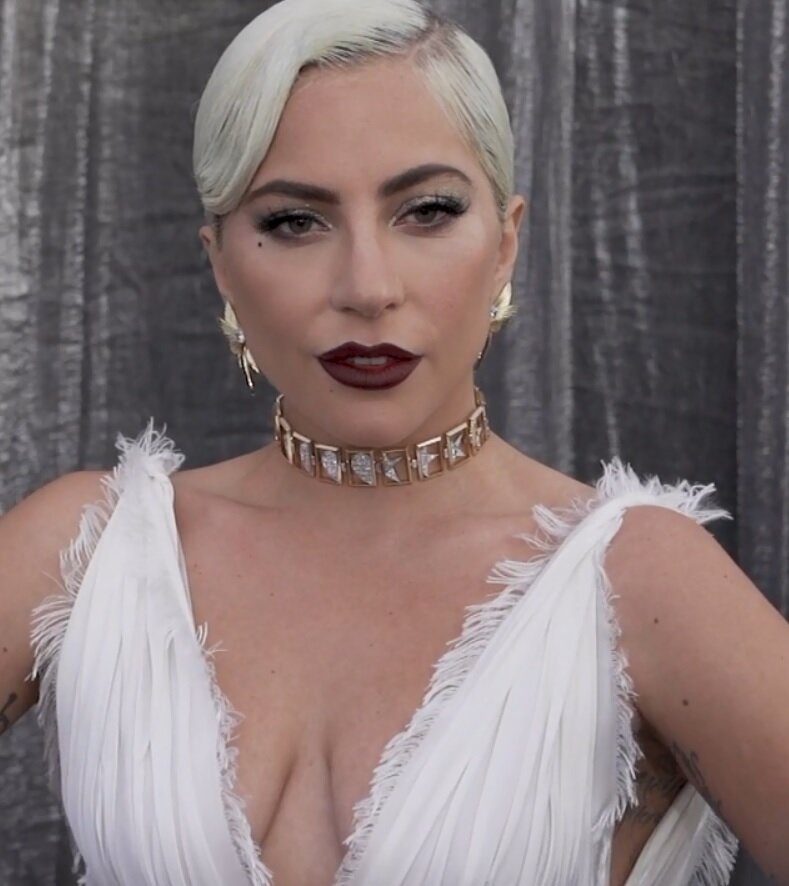 https://upload.wikimedia.org/wikipedia/commons/0/04/Lady_Gaga_SAG_2019.jpg