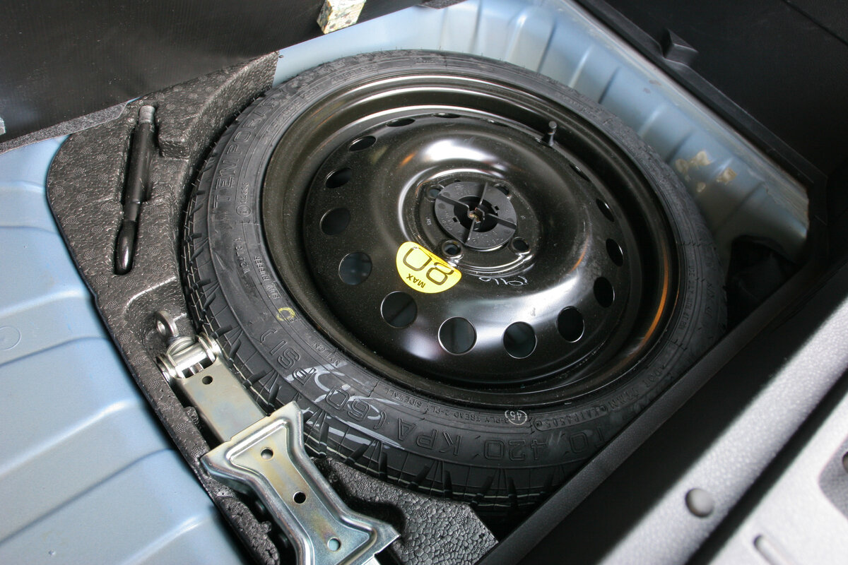 Штампованый диск запаски